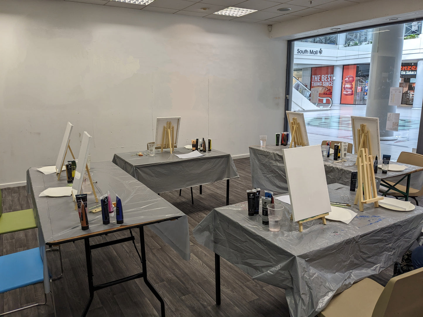 WILDFLOWER MEADOW - Painting Workshop at The Howard Centre, Welwyn, Herts - 14th DECEMBER 2023
