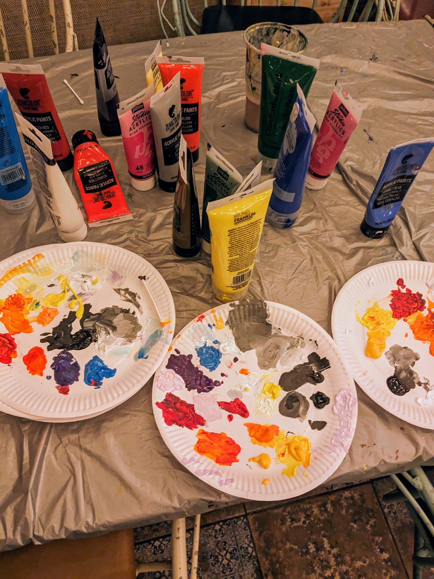 ROBIN RED BREAST - Painting Workshop at Megan's Restaurant, Welwyn, Hertfordshire - Tuesday 16th DECEMBER 2025, 7.30pm
