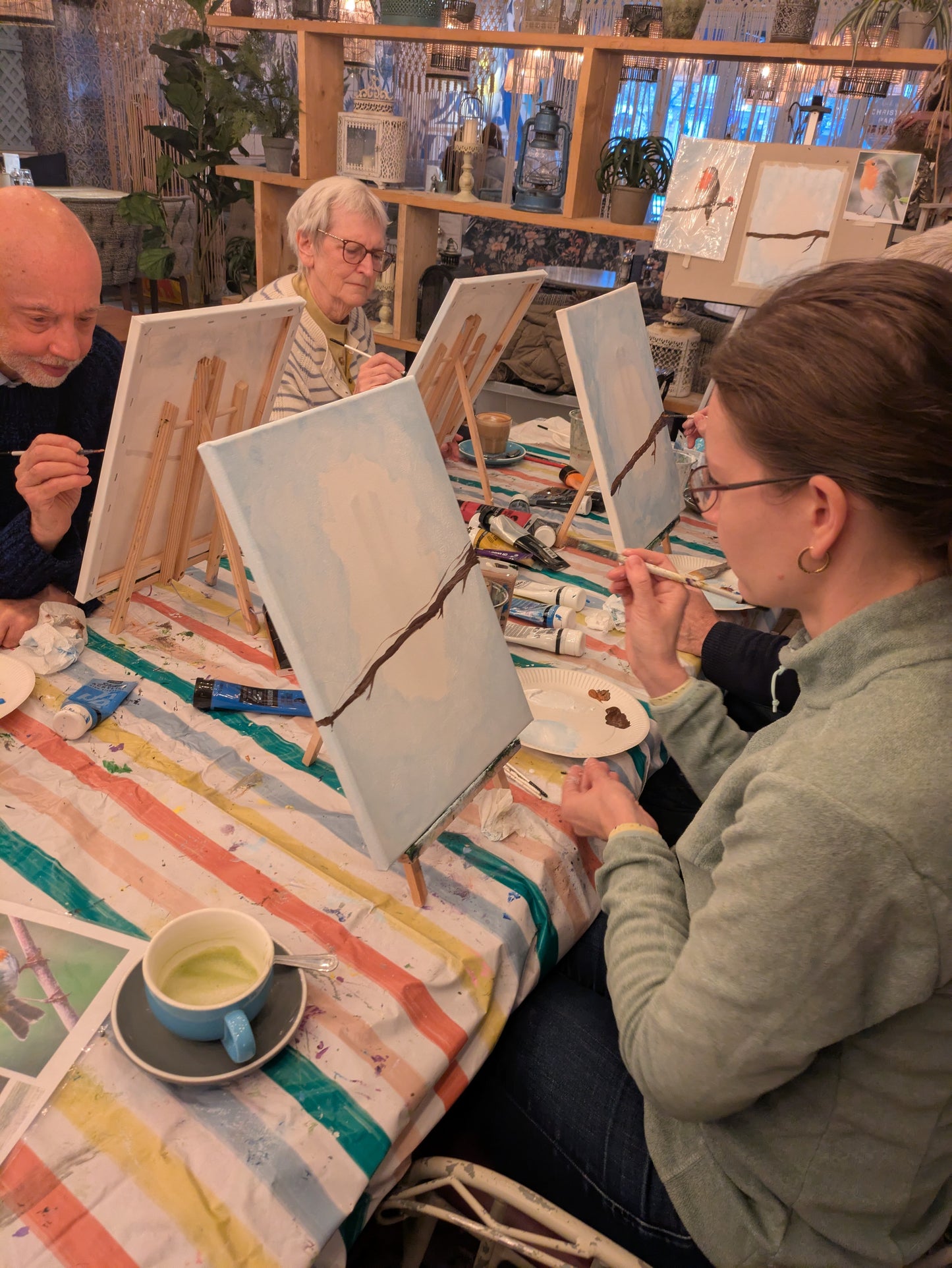 ROBIN RED BREAST - Painting Workshop at The Odyssey Spa, Knebworth, Hertfordshire - Monday 8th December 2024, 10am