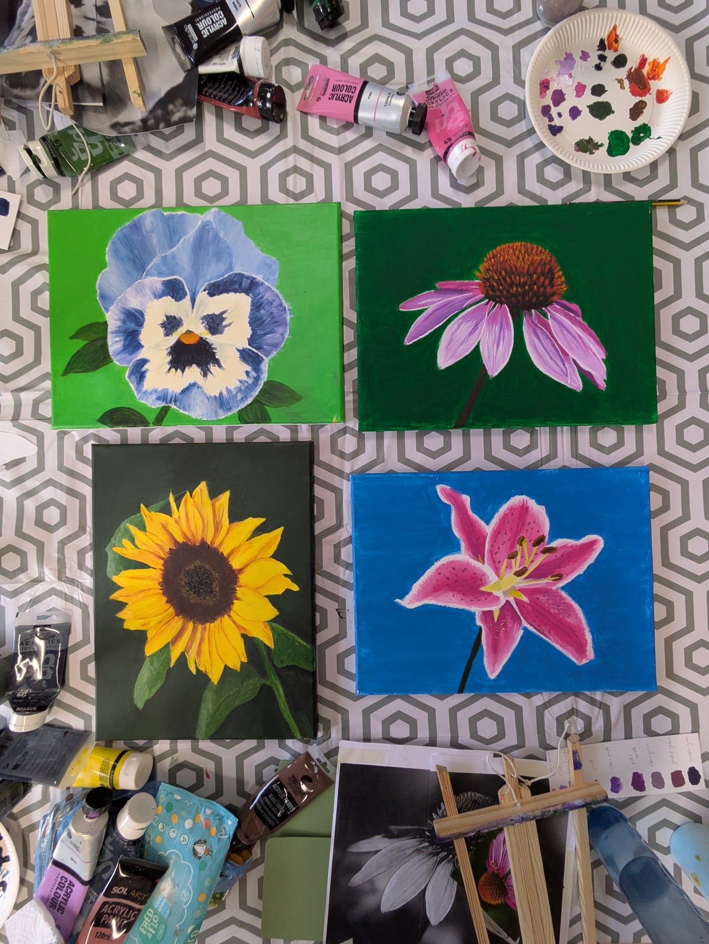 Weekly Acrylic Painting Classes, NW London - THURSDAY Morning Short Course - SUMMER (June - July 25) - The Eversfield Centre, Mill Hill, London