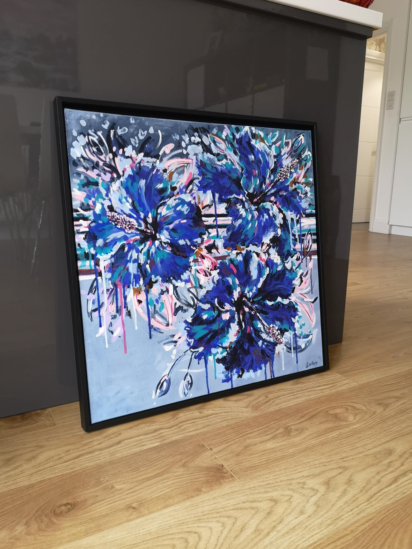 Hibiscus Lagoon (60x60cm)