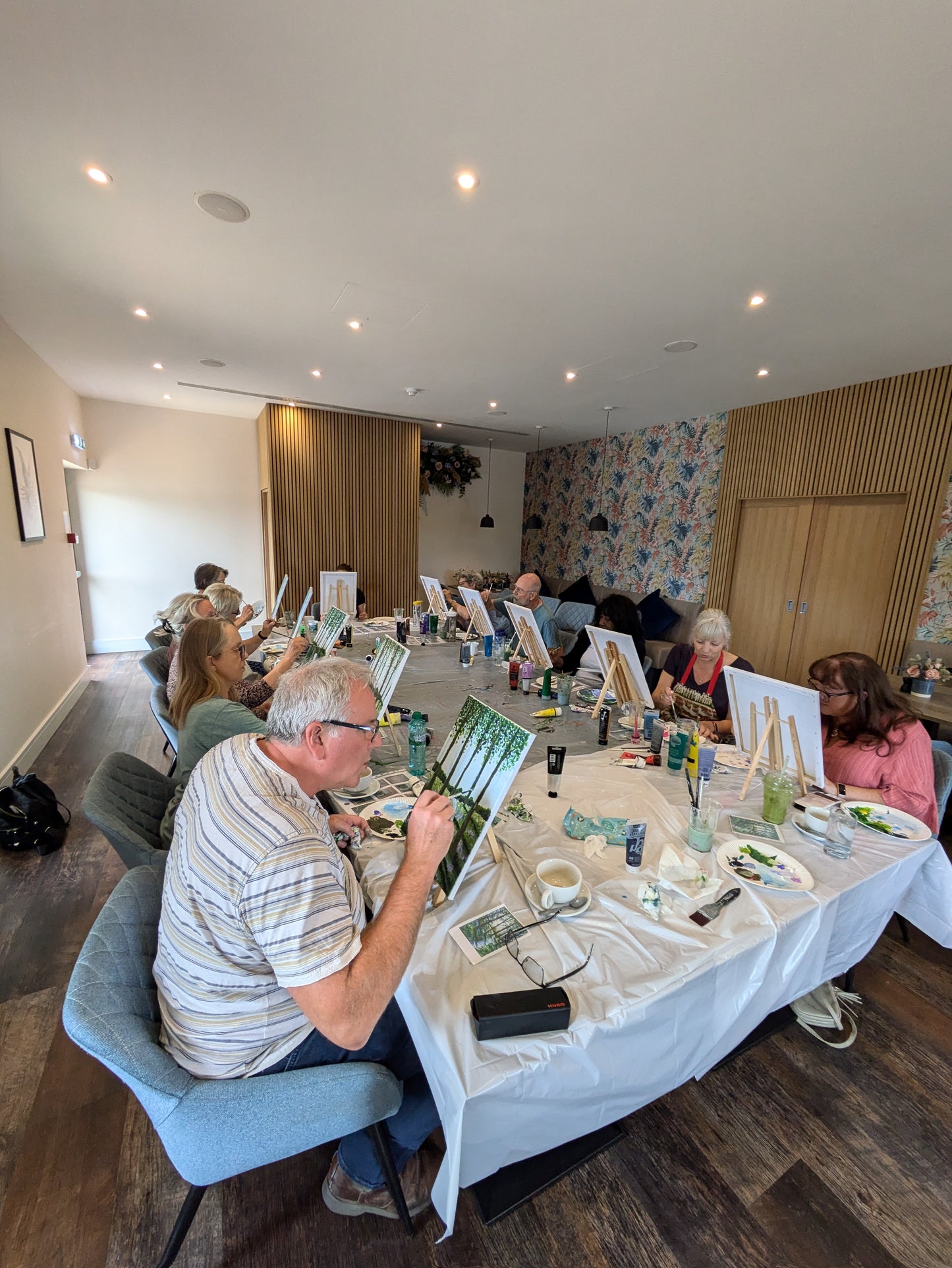 NORTHERN LIGHTS - Painting Workshop at Megan's Restaurant, Welwyn Garden City, Herts - Wednesday 2nd DECEMBER 2026, 10am