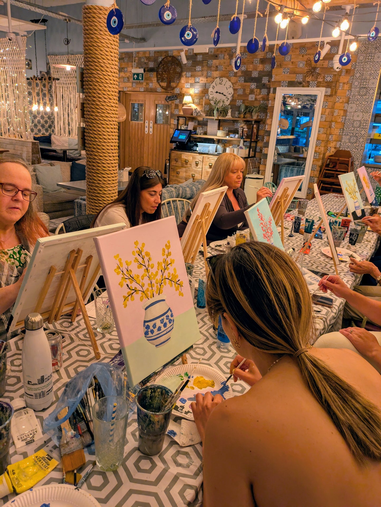 CHEEKY SNOWMAN - Painting Workshop at The Crabtree, Hemel Hempstead, Herts - Wednesday 17th DECEMBER 2025, 7.30pm