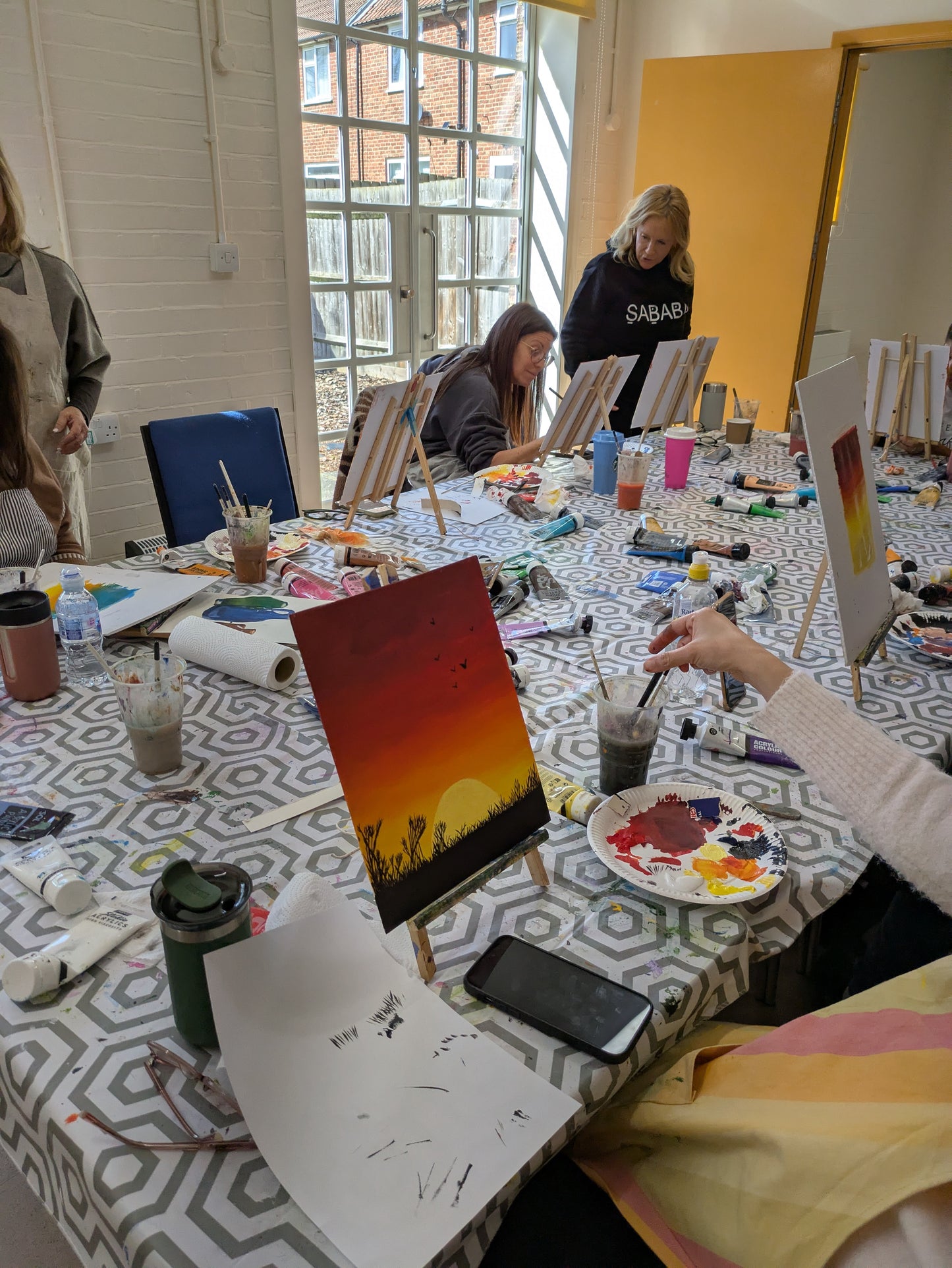 WEEKLY ACRYLIC PAINTING CLASSES - THURSDAY Morning Course - 7 week Autumn block (Sept - Oct 26) - The Eversfield Centre, Mill Hill, London