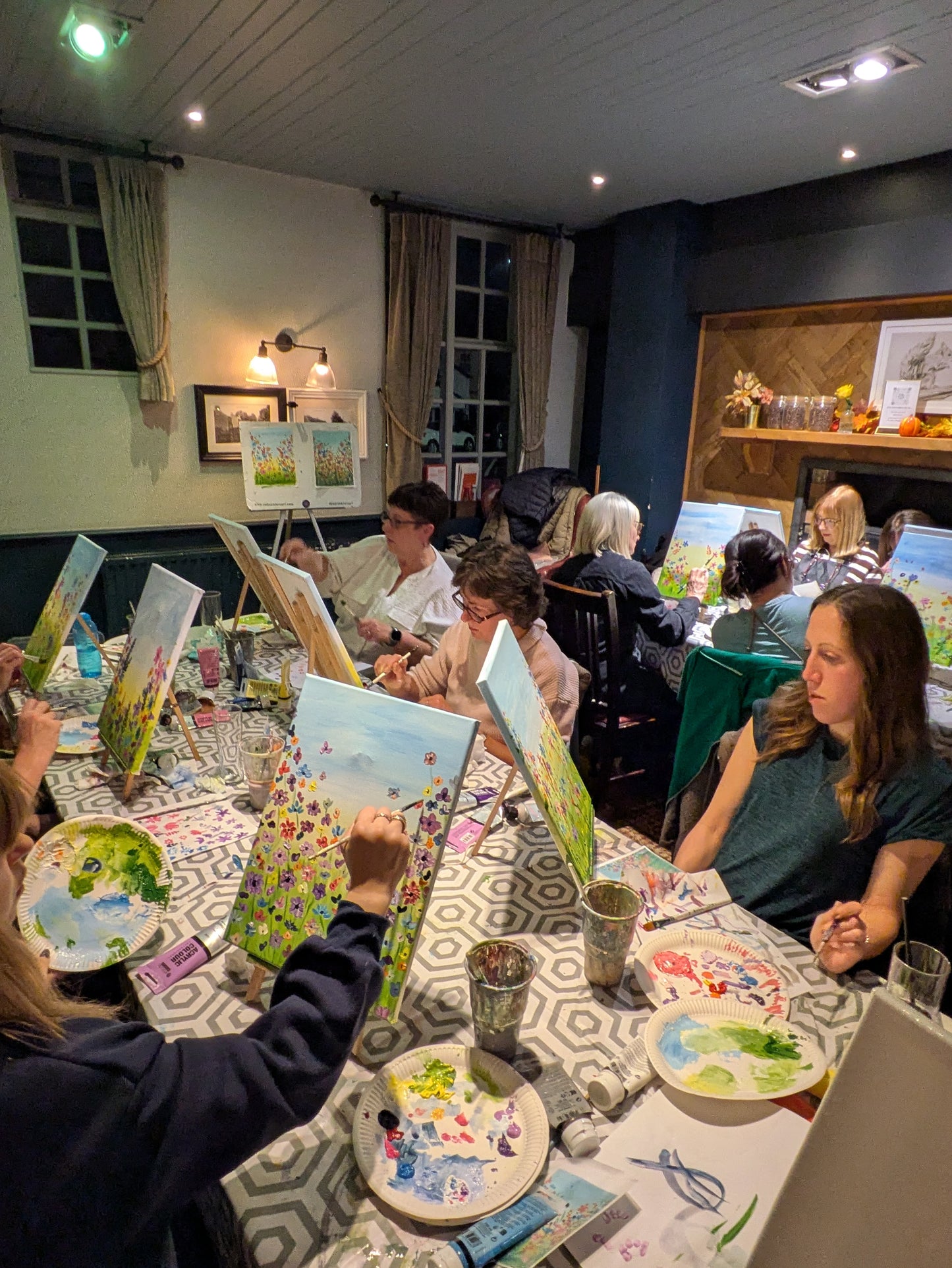 ABSTRACT WILDFLOWERS - Painting Workshop at Odyssey Spa, Knebworth, Hertfordshire - Monday 12th JANUARY 2026, 10am